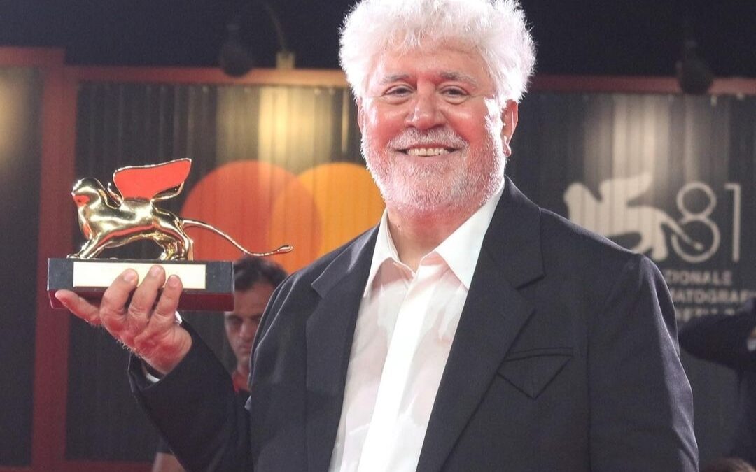 Leone d’Oro: Pedro Almodovar trionfa a Venezia 81