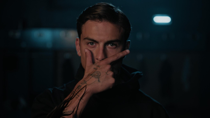 Paulo Dybala protagonista dello spot di “Venom: The Last Dance”